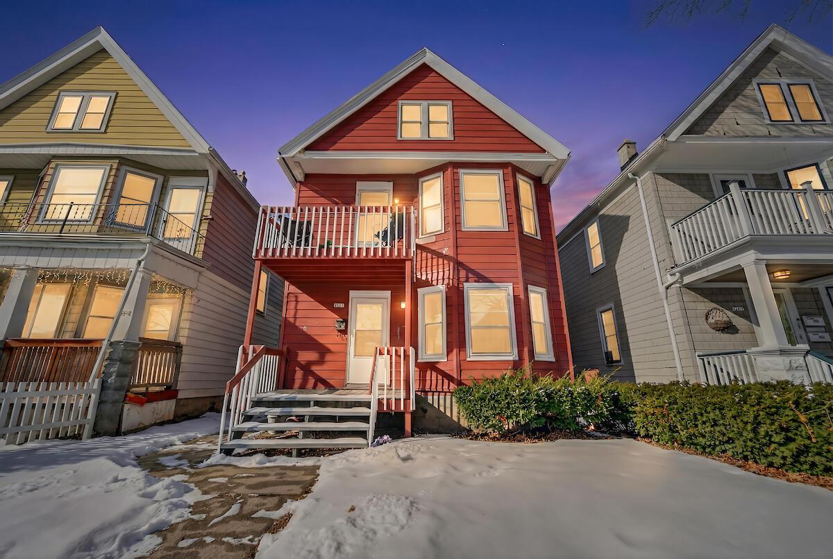 2673 S 14th St, Milwaukee, WI 53215