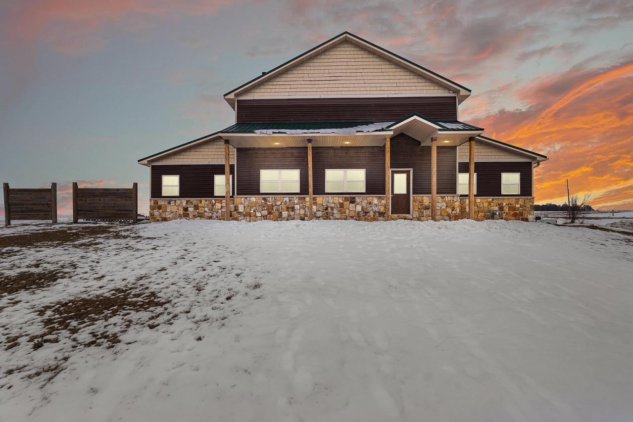 W3335 Bauer Rd, Leroy, WI 53050
