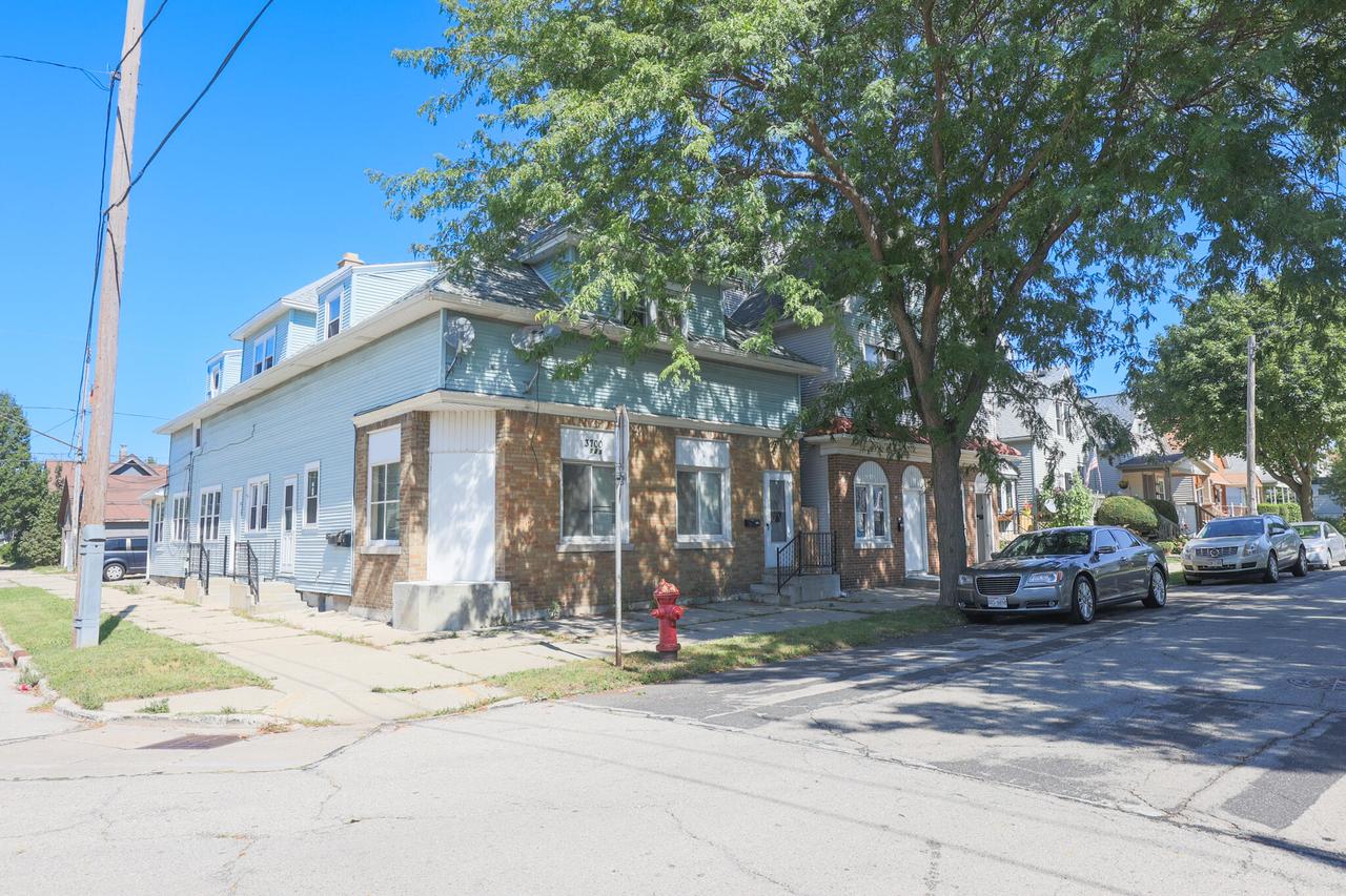 3700 E Pulaski Ave #3706, Cudahy, WI 53110