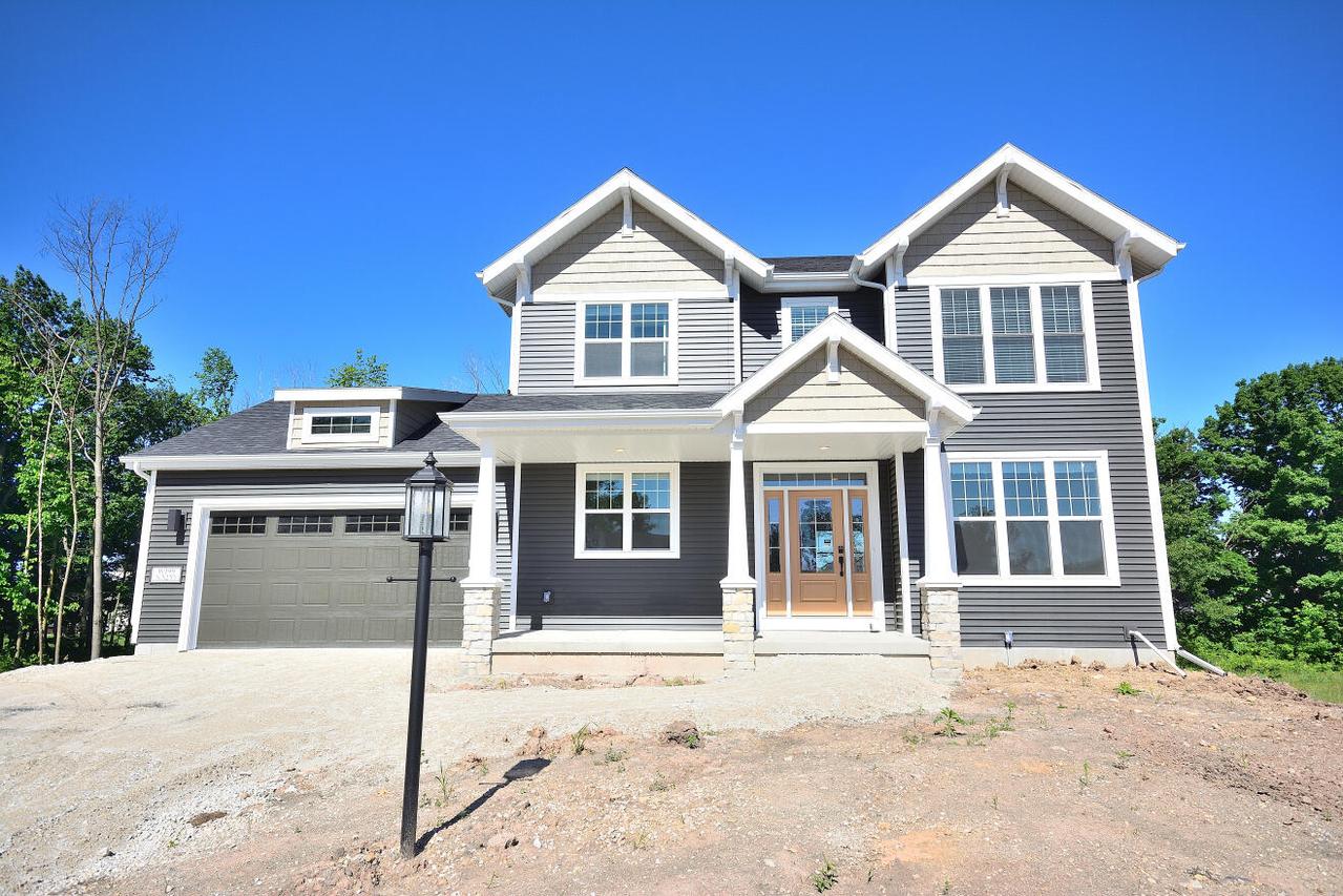 W199N5253 Ponderosa Ct, Menomonee Falls, WI 53051