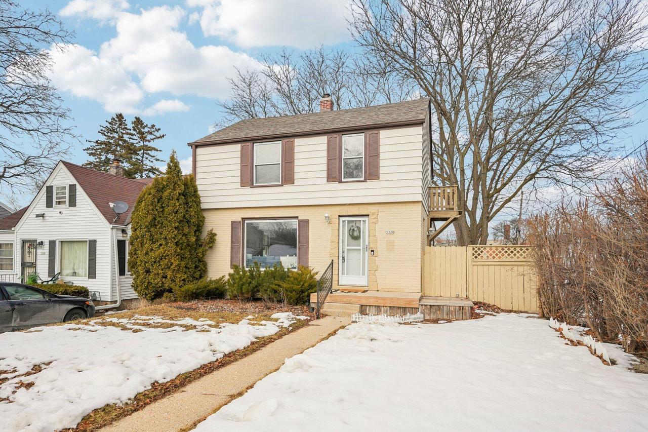 5320 W Melvina St, Milwaukee, WI 53216