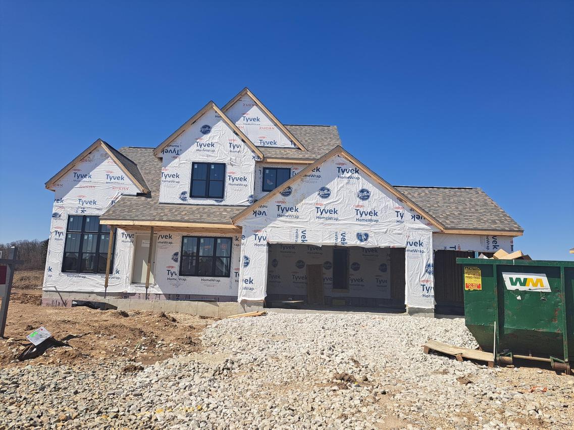 1702 Switchgrass St, Oconomowoc, WI 53066