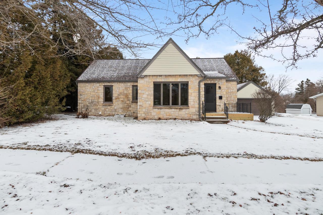 1105 Fremont St, Algoma, WI 54201