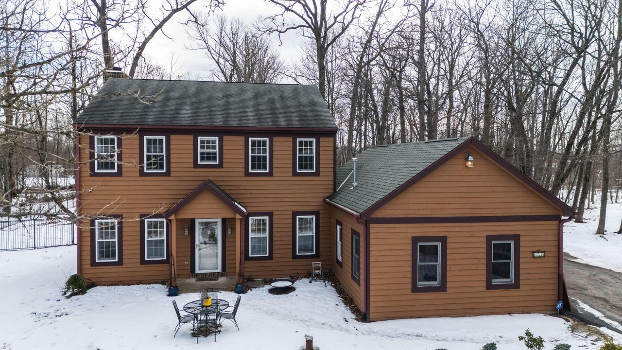 13737 N Lake Shore, Mequon, WI 53097