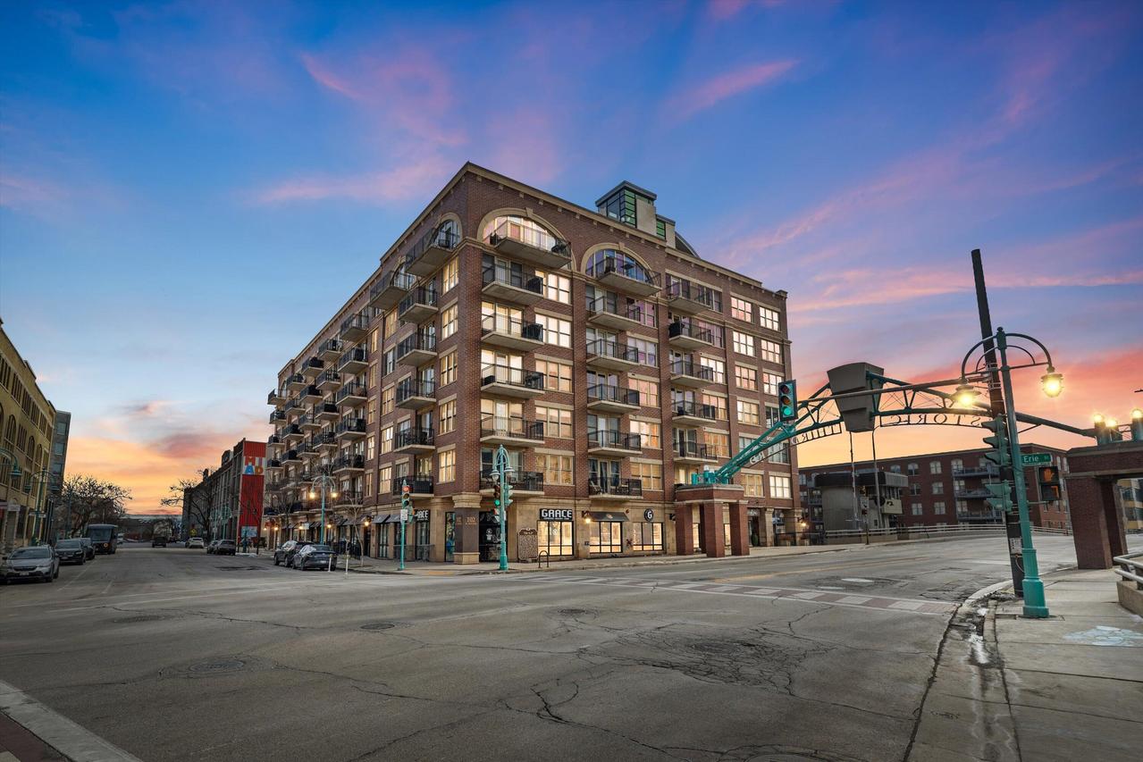 102 N Water St #310, Milwaukee, WI 53202