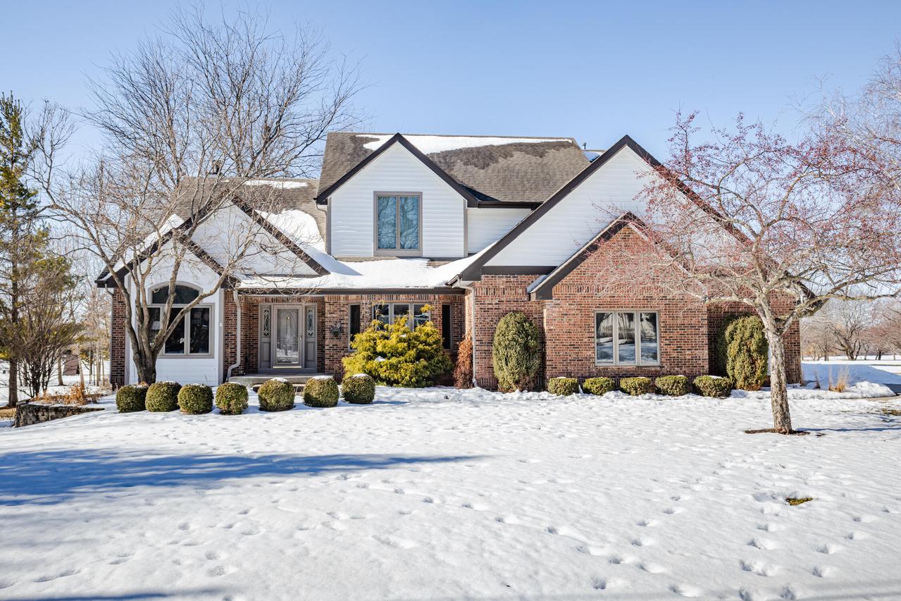 1420 Country Club, Watertown, WI 53098