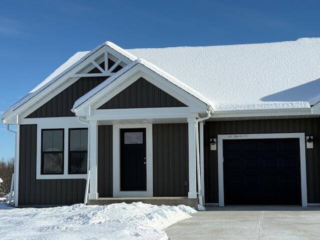 W219N16270 Primrose Ct, Jackson, WI 53037