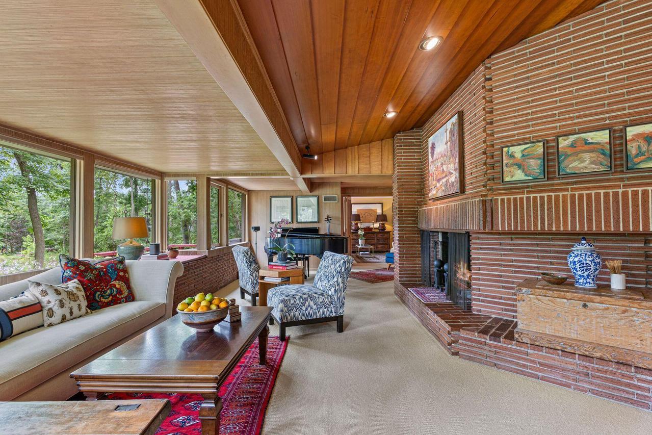 2536 Green Haze Ave, Mount Pleasant, WI 53406