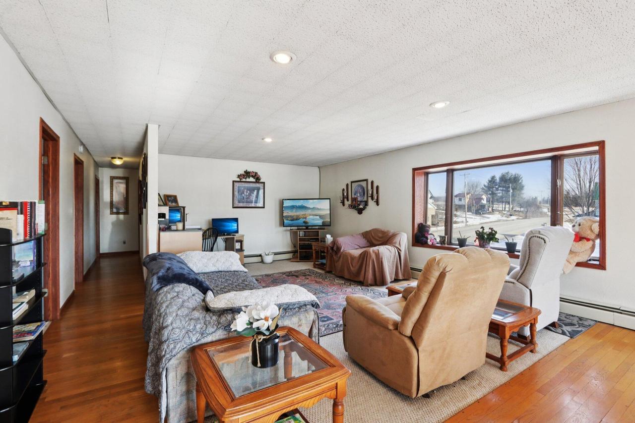 W11057 County Road D -, Pella, WI 54950