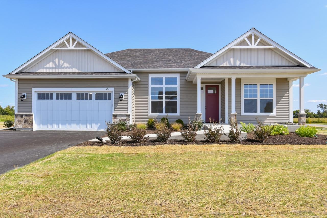 417 Manchester Dr, Williams Bay, WI 53191