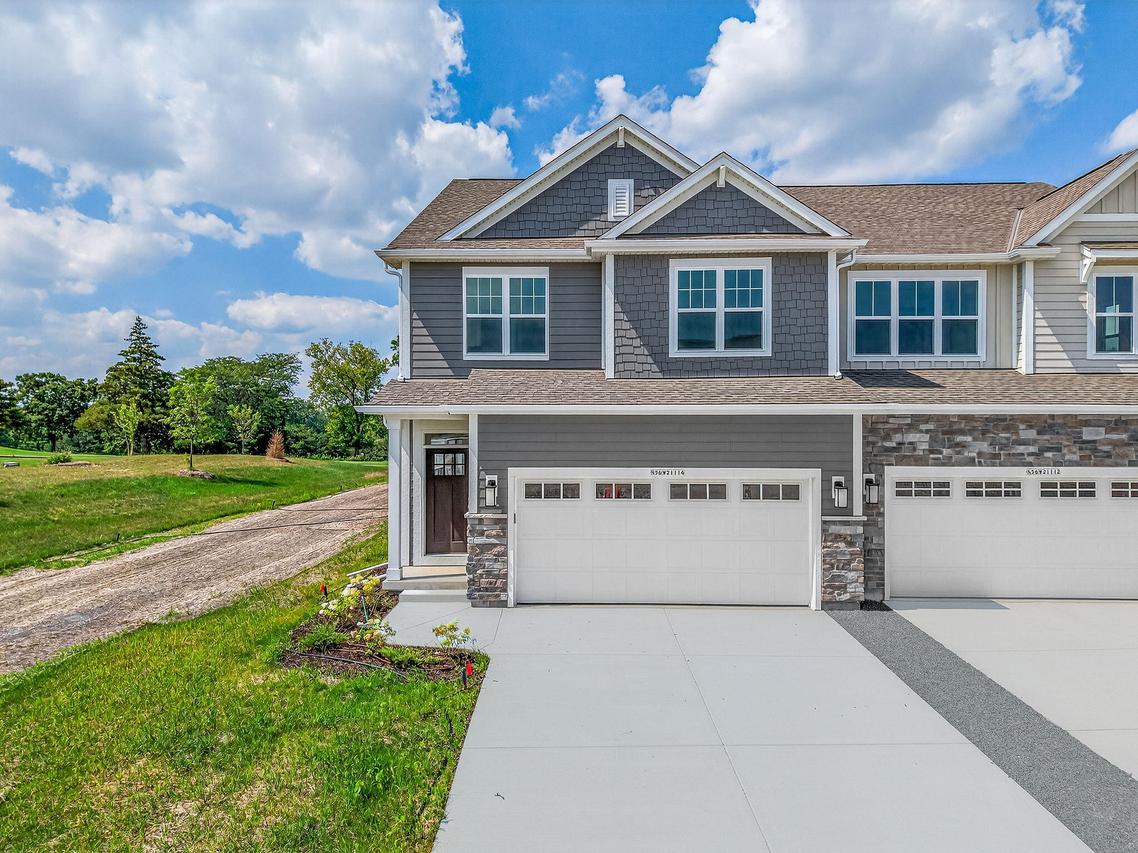 N56W21114 Carnoustie Way, Menomonee Falls, WI 53051