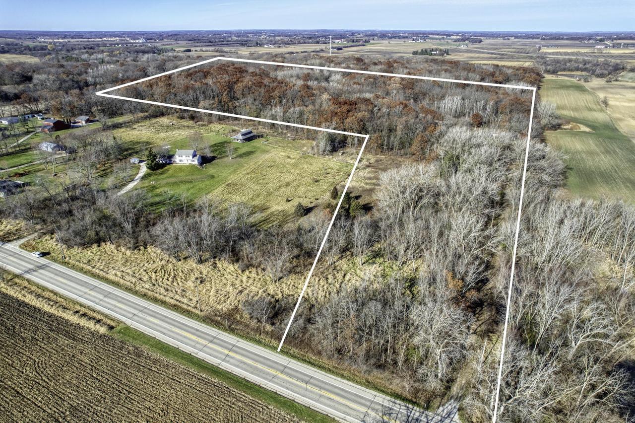 26222 Durand Ave, Dover, WI 53139