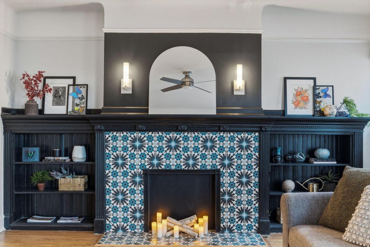 1714 E Kane Pl #L, Milwaukee, WI 53202