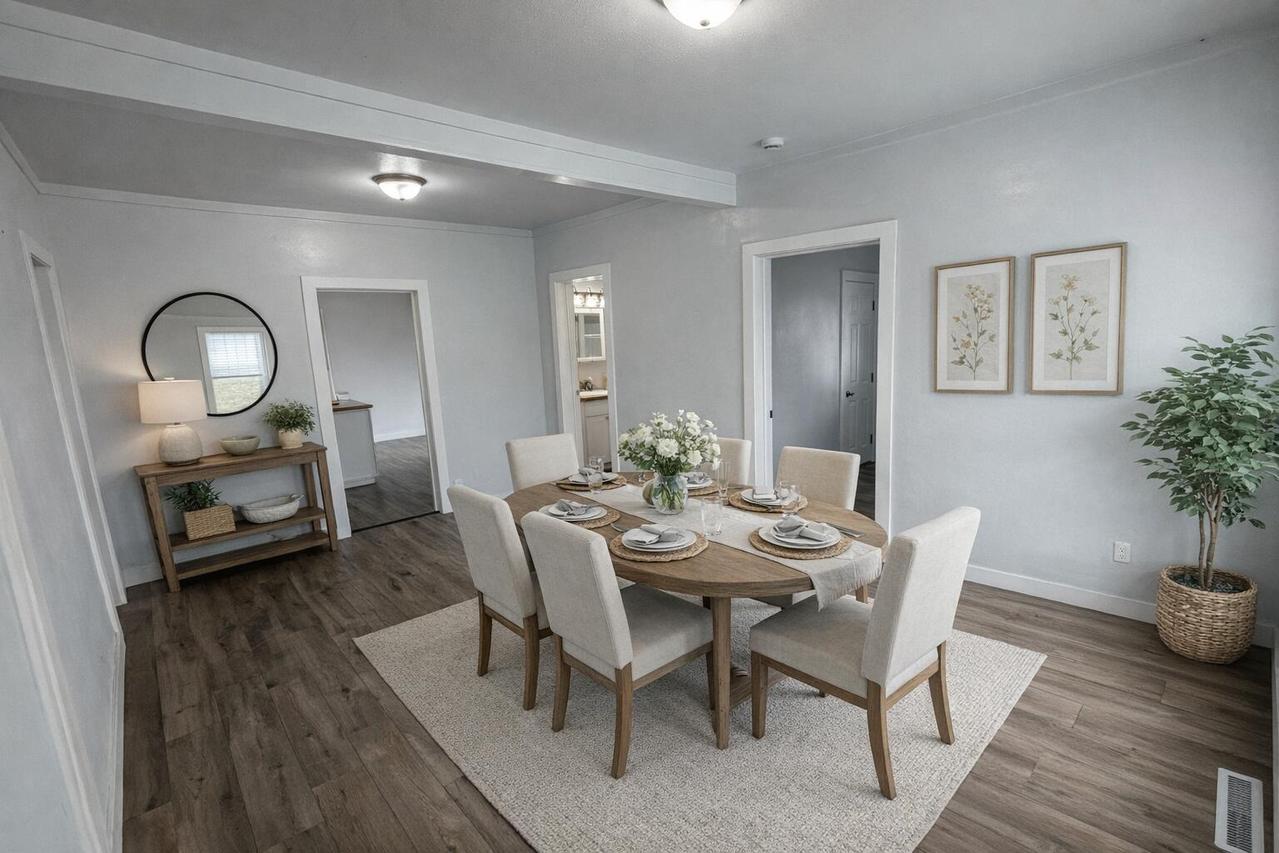 305 W Foster St, Tomah, WI 54660