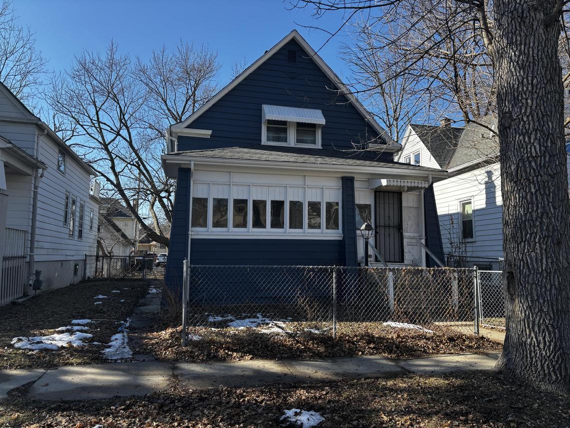 5525 N 36th St, Milwaukee, WI 53209