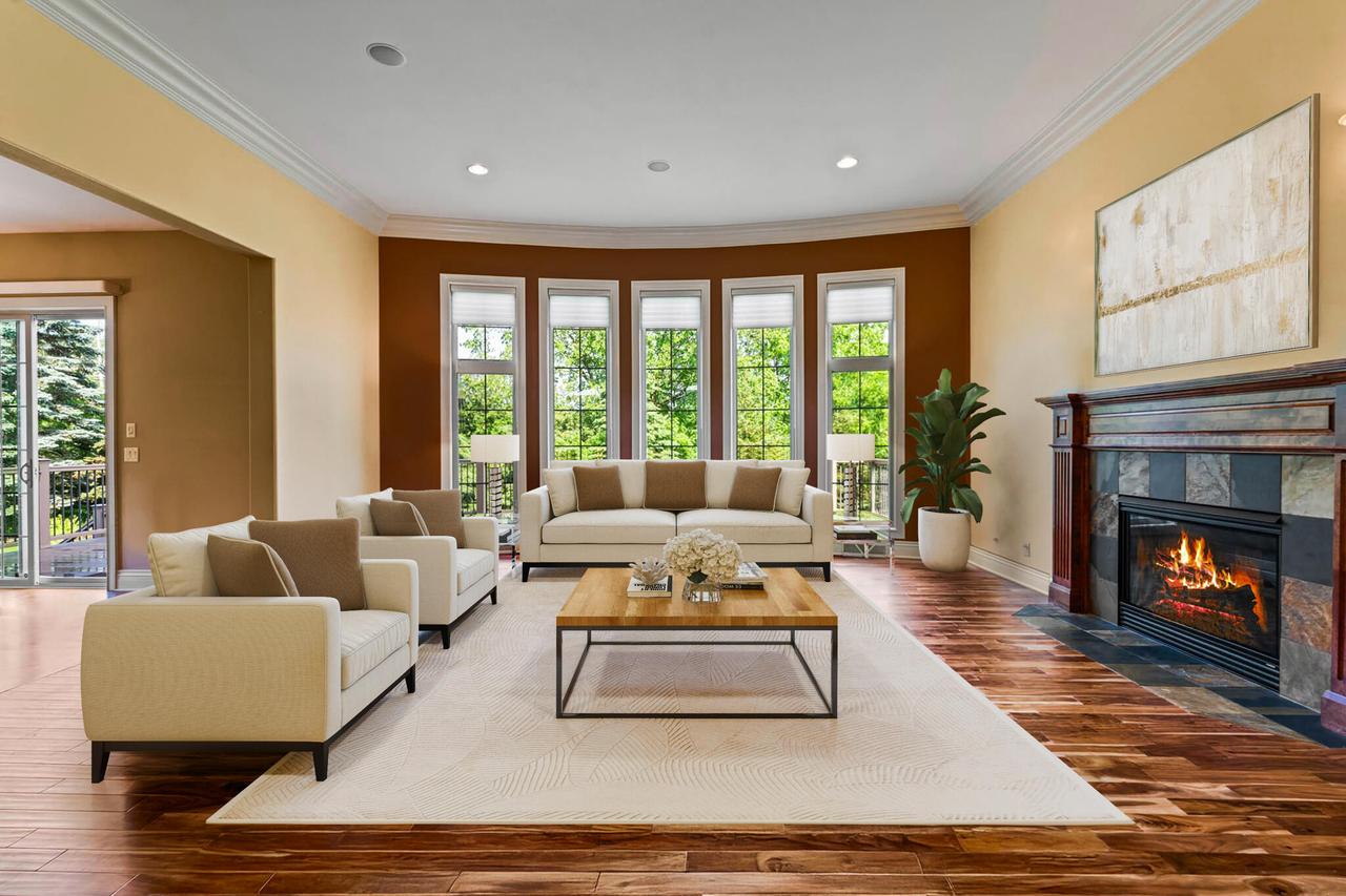 4690 Bradon Trl, Brookfield, WI 53045