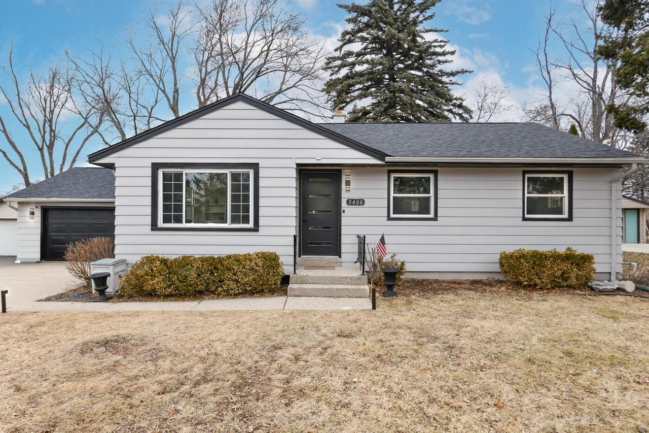 5400 W Dean Rd, Brown Deer, WI 53223