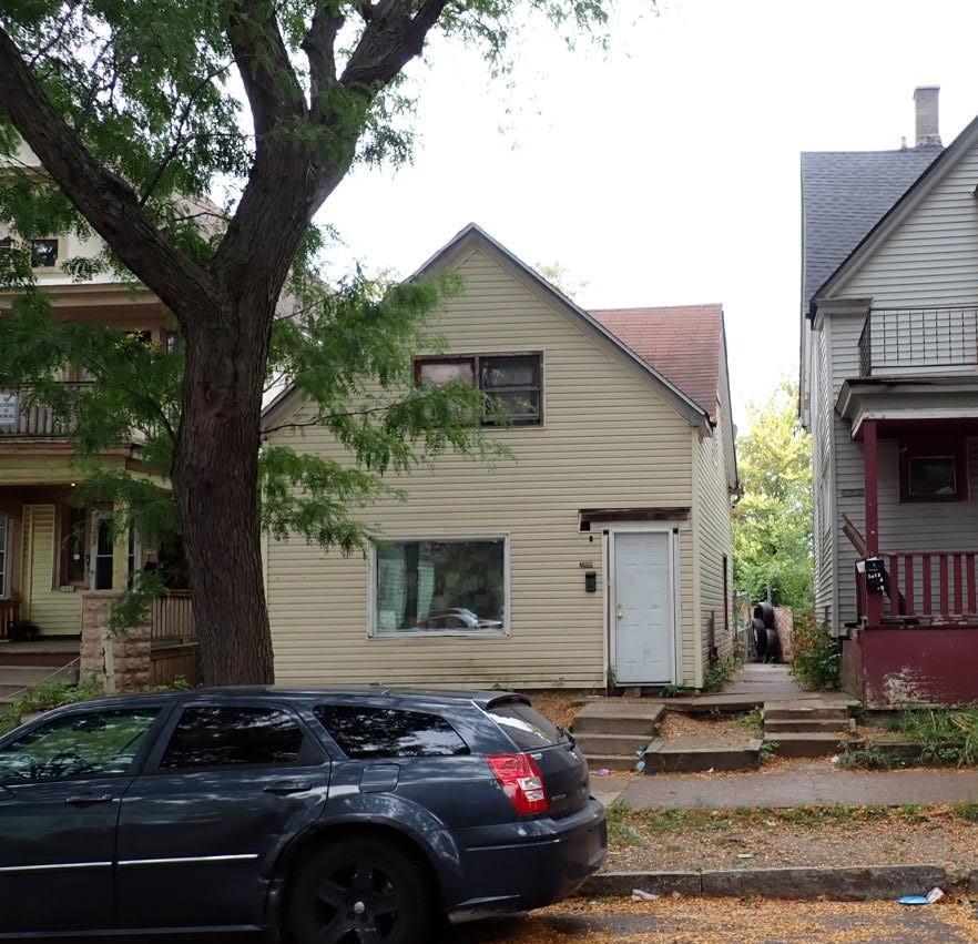 2909 N 16th St #2911, Milwaukee, WI 53206