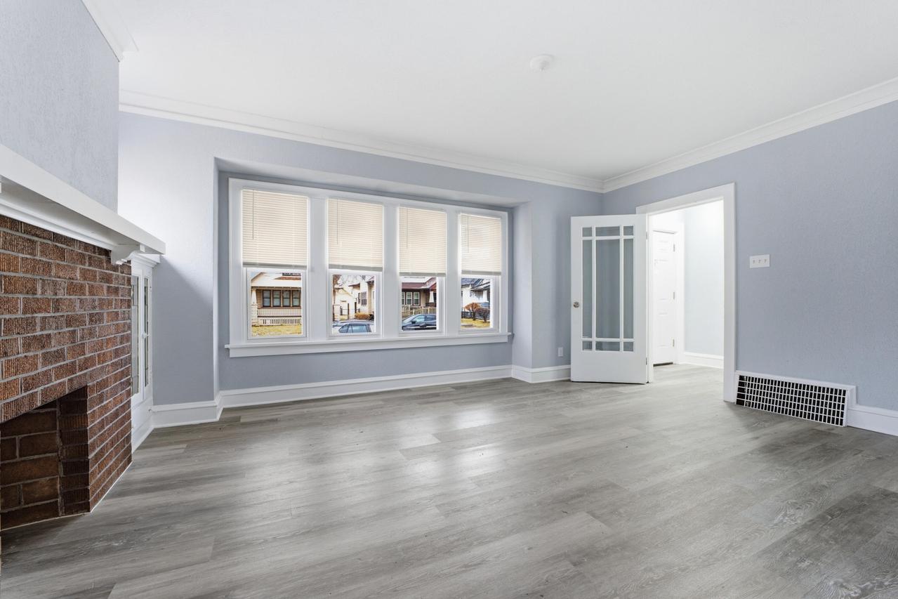 3718 N 18th St, Milwaukee, WI 53206