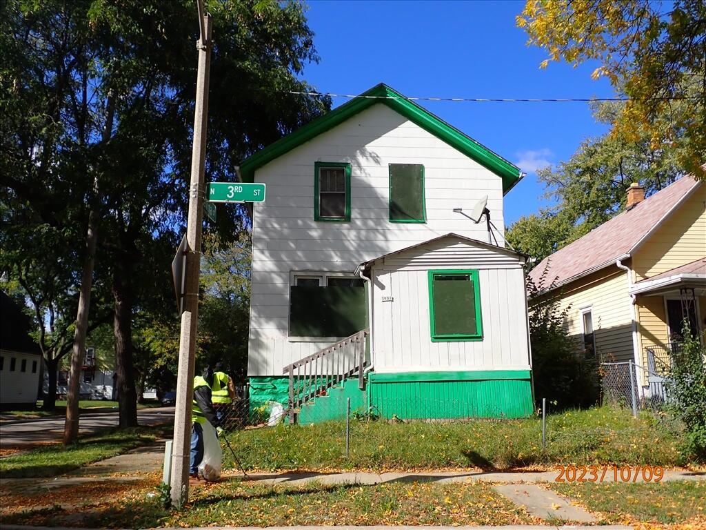 3901 N 3rd St, Milwaukee, WI 53212