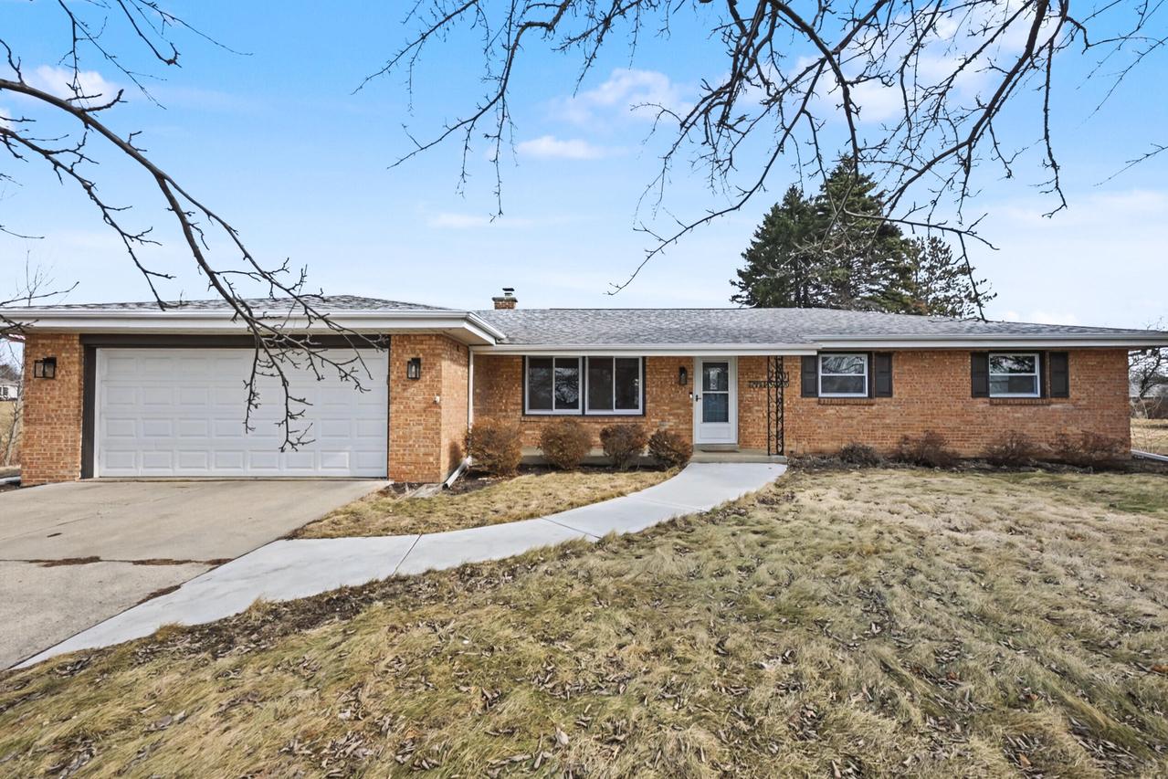 2101 N Emmertsen Rd, Mount Pleasant, WI 53406