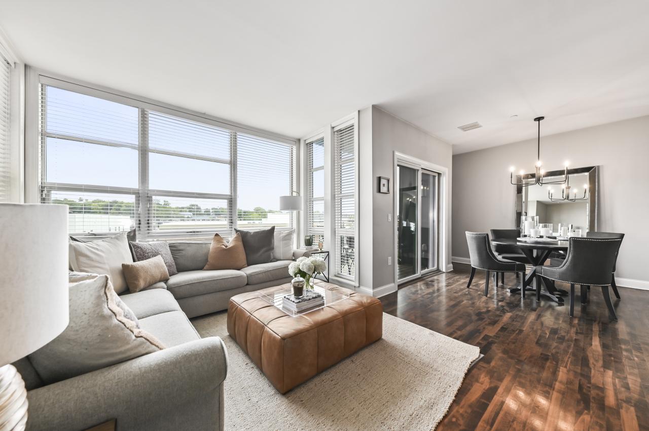 1888 N Water St #506, Milwaukee, WI 53202