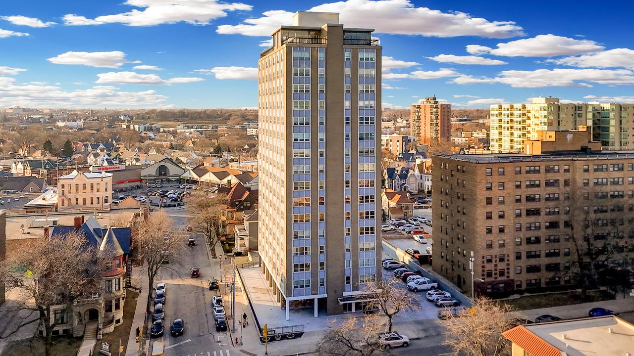 1707 N Prospect Ave #11B, Milwaukee, WI 53202