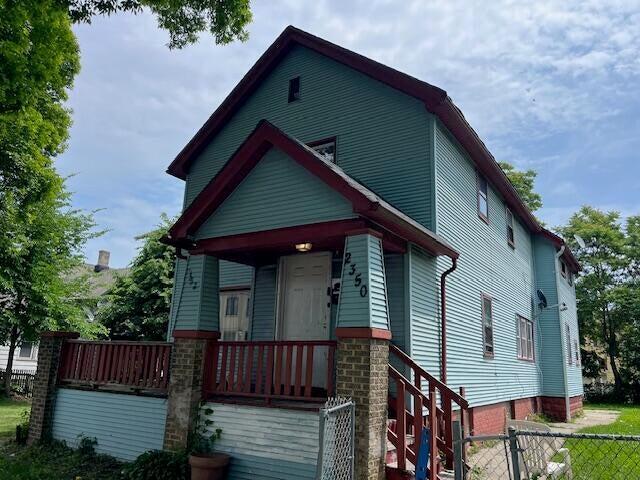 2350 N 9th St, Milwaukee, WI 53206