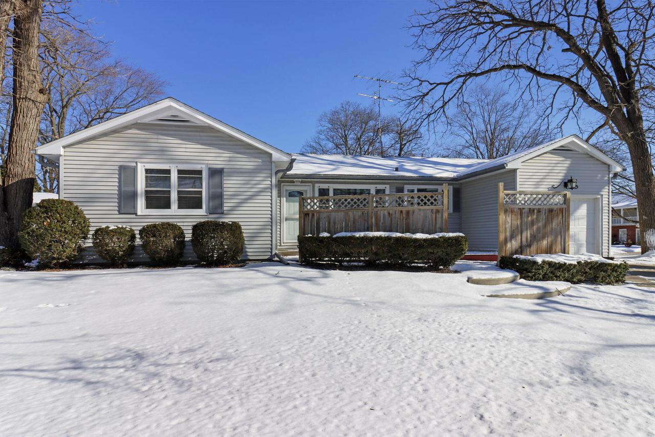 6565 46th Ave, Kenosha, WI 53142