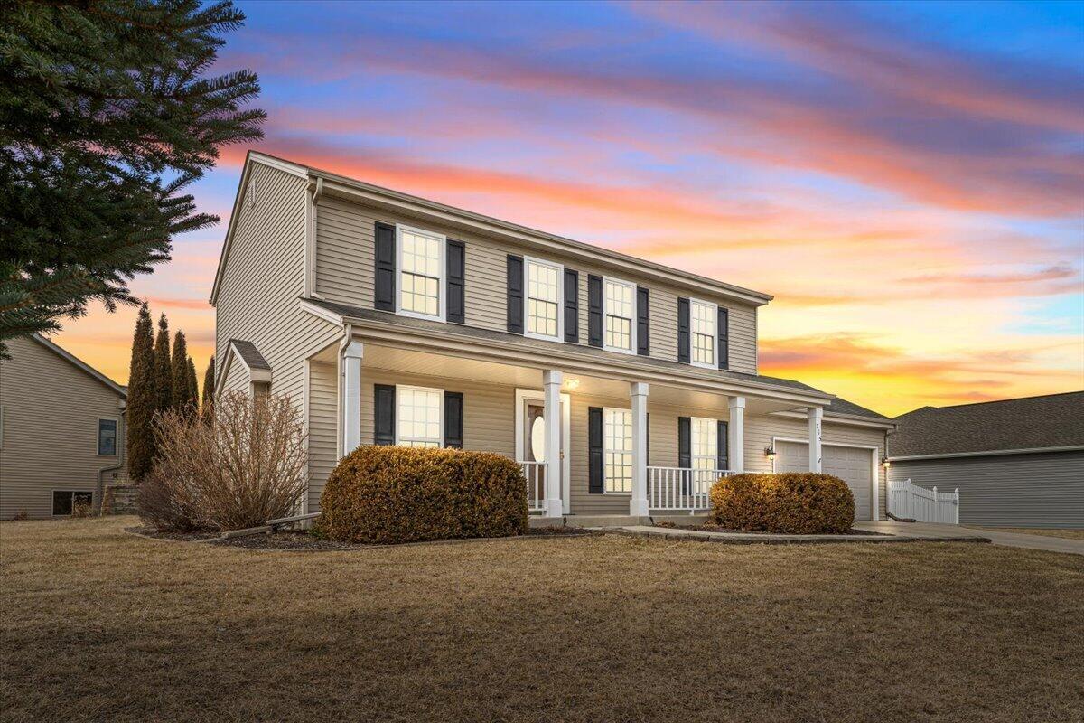 705 Chief Kewaskum Pl, Kewaskum, WI 53040
