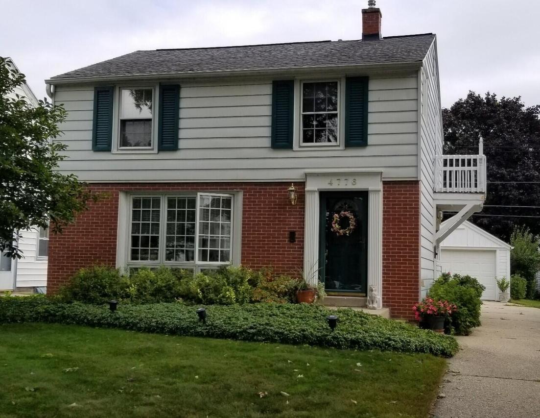 4776 N Hollywood Ave, Whitefish Bay, WI 53211