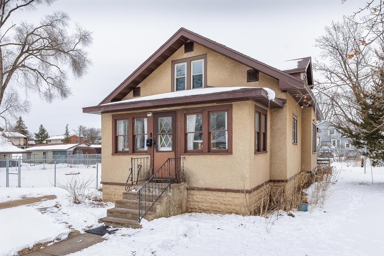 2830 Harvey St, La Crosse, WI 54603