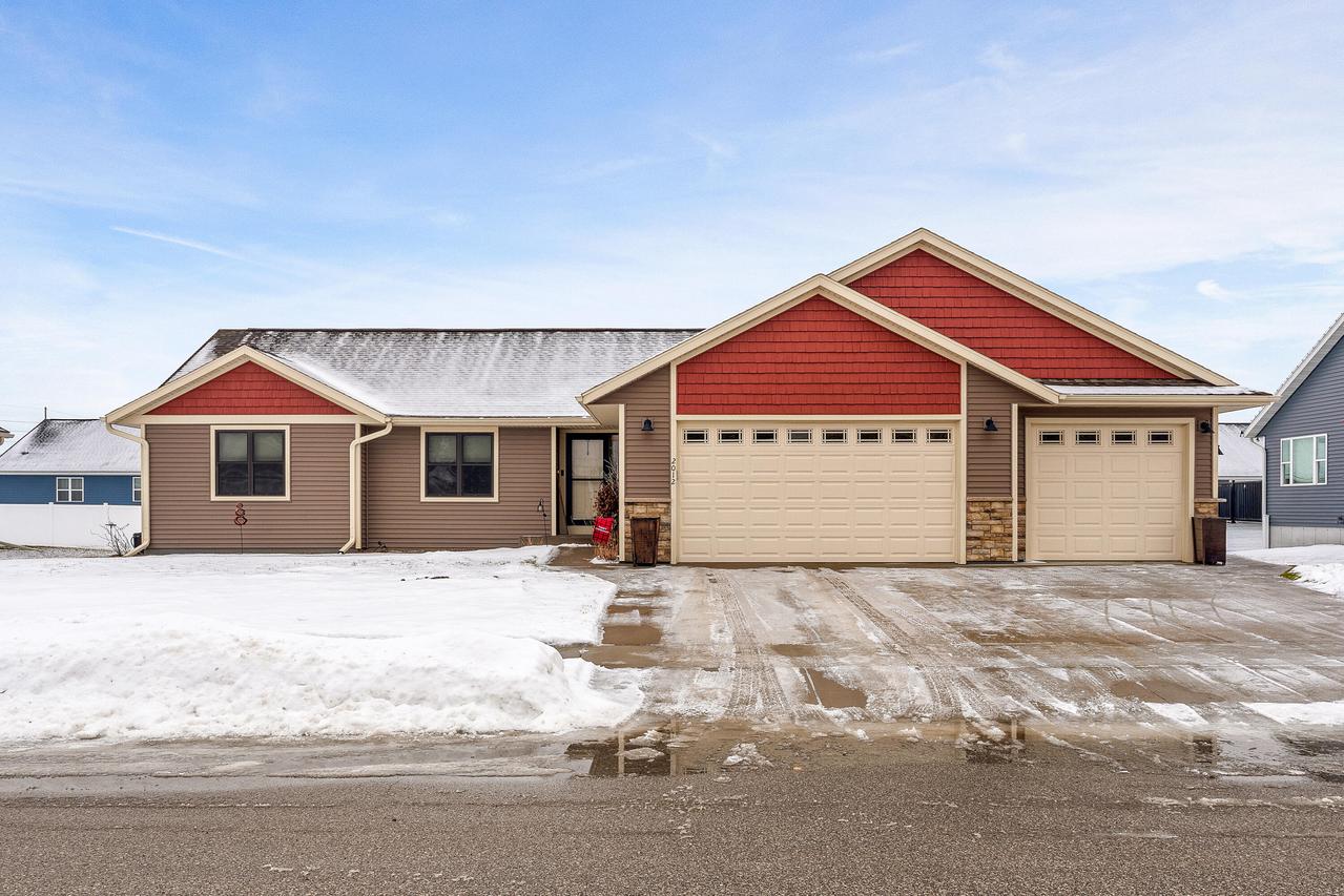 2012 Elinor Ln, Holmen, WI 54636