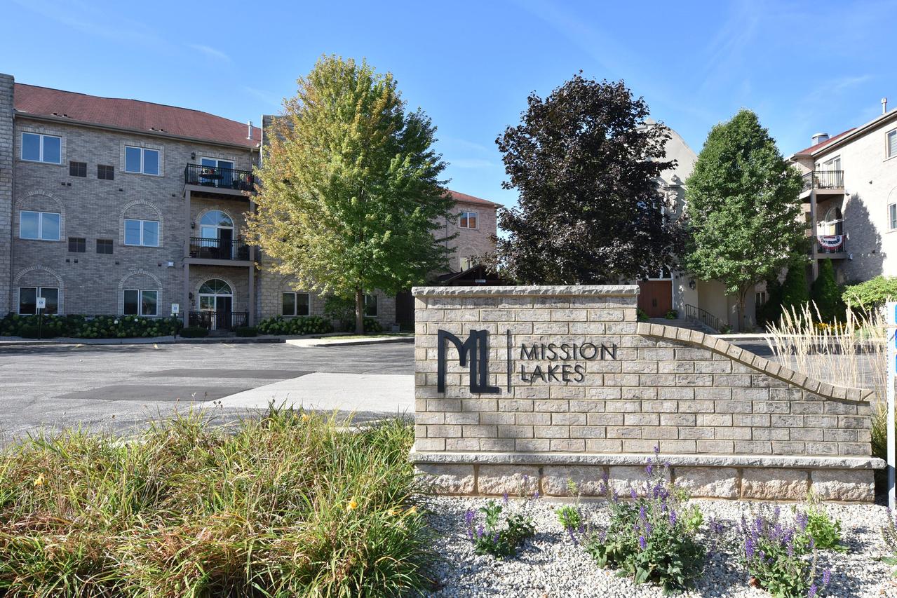 N51W34861 Wisconsin Ave #3115, Oconomowoc, WI 53069