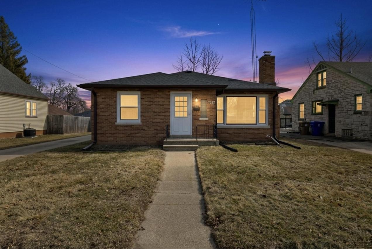 7525 6th Ave, Kenosha, WI 53143