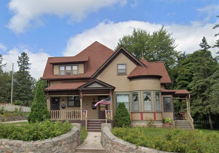 116 E Main St, Chilton, WI 53014