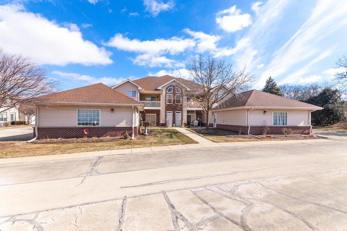 N43W32801 Rasmus Rd #9D, Nashotah, WI 53058