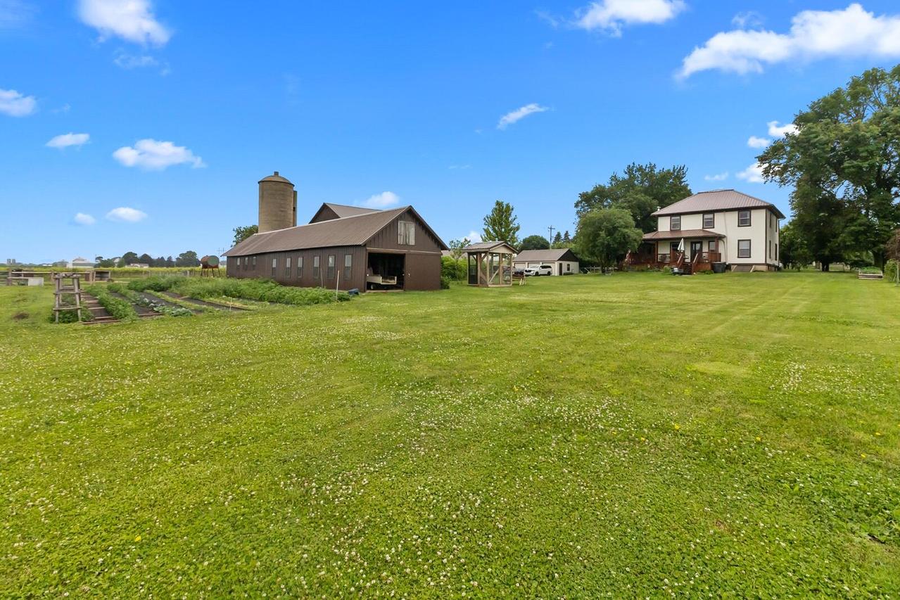 W5837 County Road A -, Sugar Creek, WI 53121