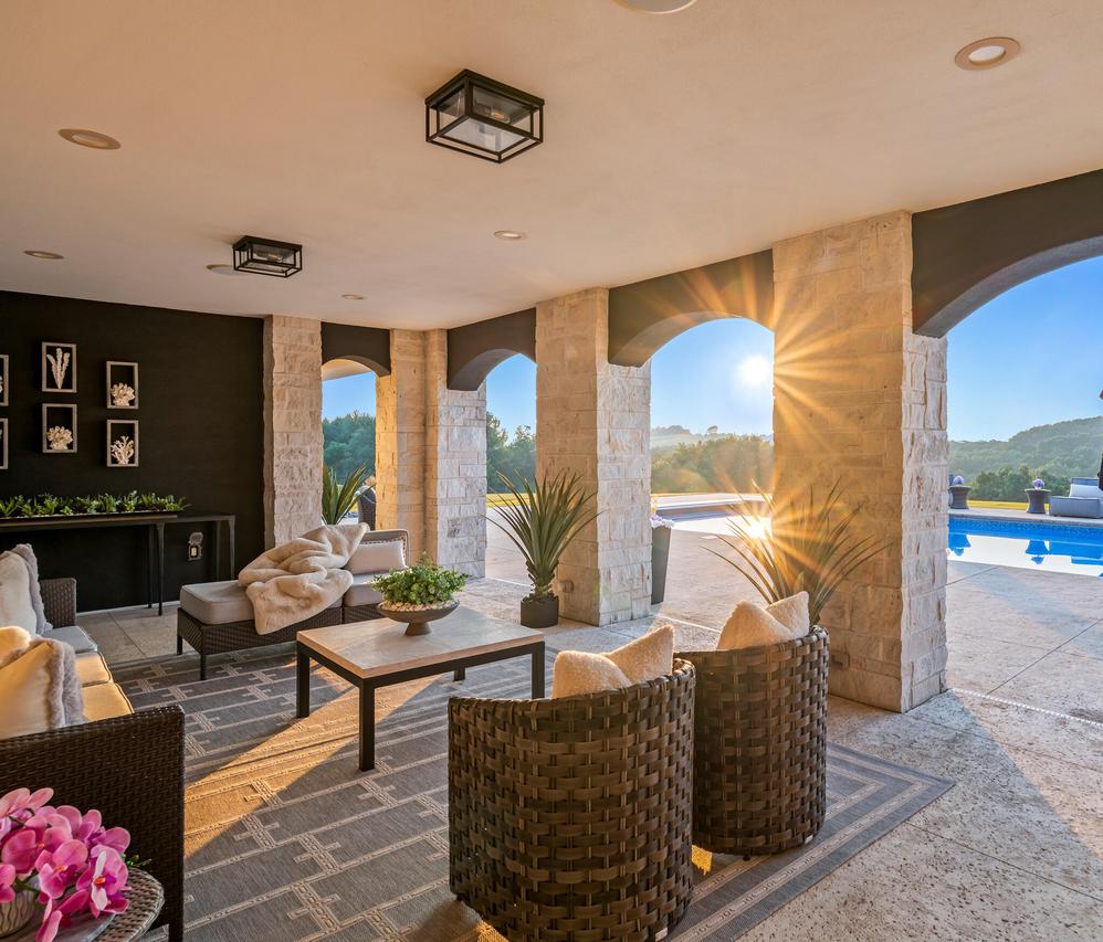 S17W28902 Price Ct, Genesee, WI 53188