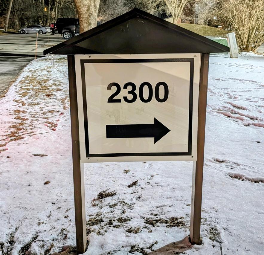 2300 W Good Hope Rd #340, Glendale, WI 53209