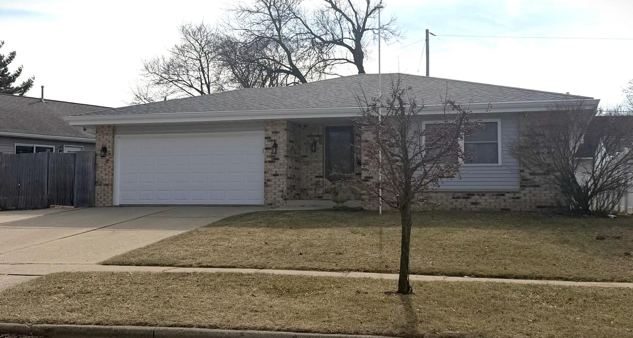 4111 79th St, Kenosha, WI 53142