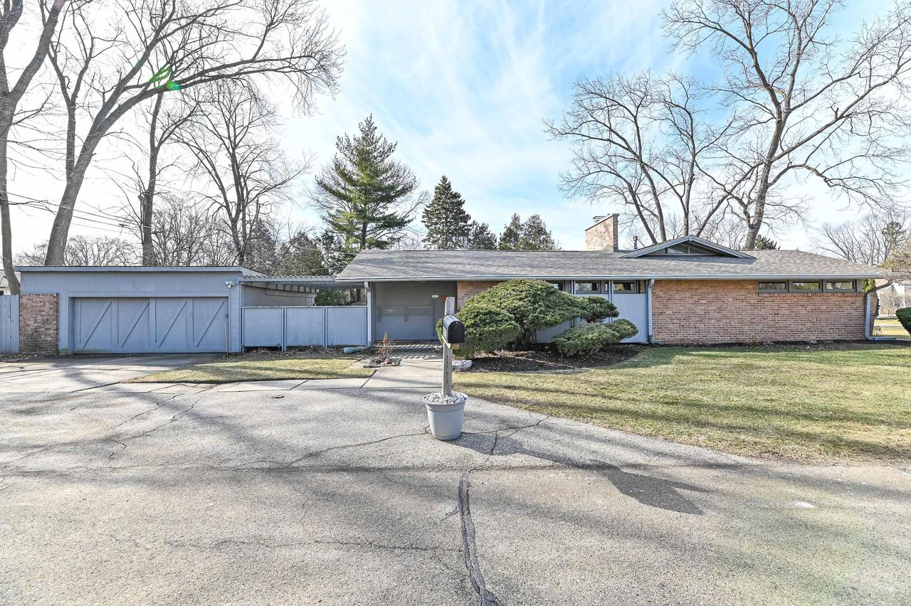 3623 Maryland Ave, Elmwood Park, WI 53405