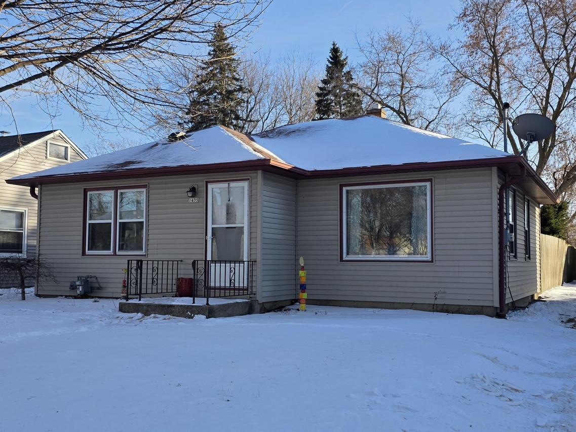 1435 E Morgan Ave, Milwaukee, WI 53207