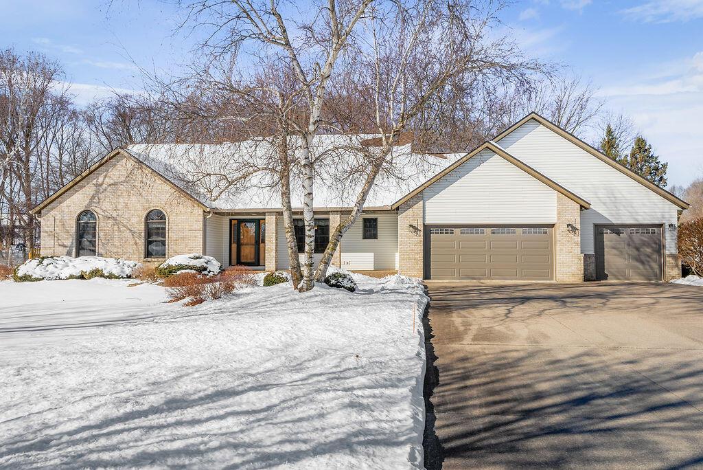 N7079 Pine Ln, Holland, WI 54636