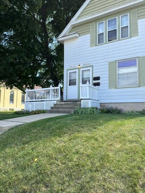 N89W16329 Cleveland Ave, Menomonee Falls, WI 53051