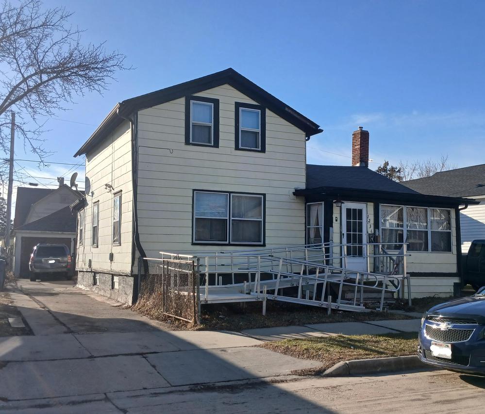 1236 Grand Ave, Racine, WI 53403