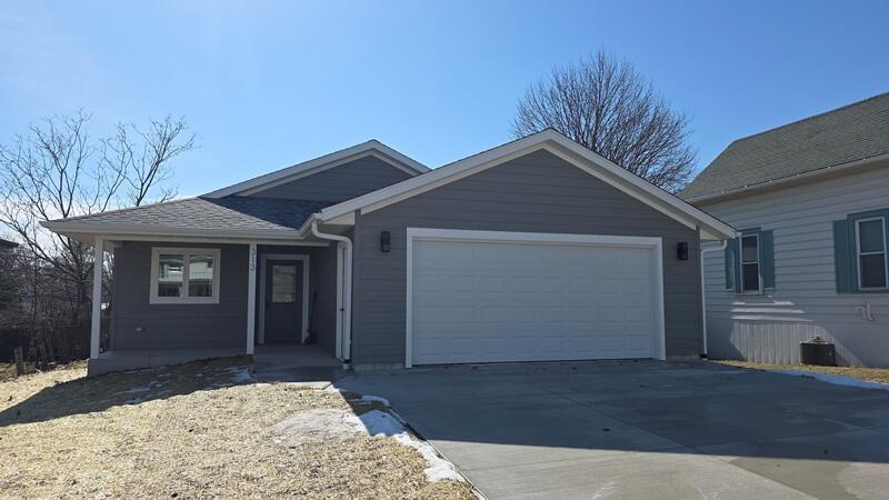 313 Forest Ave, Plymouth, WI 53073