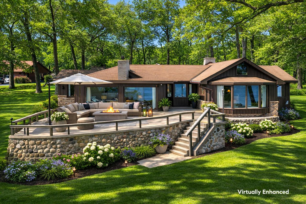 2572 N North Shore, Delavan, WI 53115