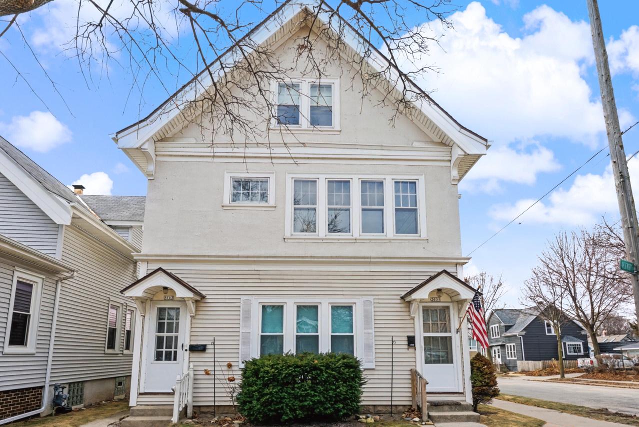 2801 S Wentworth Ave #2803, Milwaukee, WI 53207