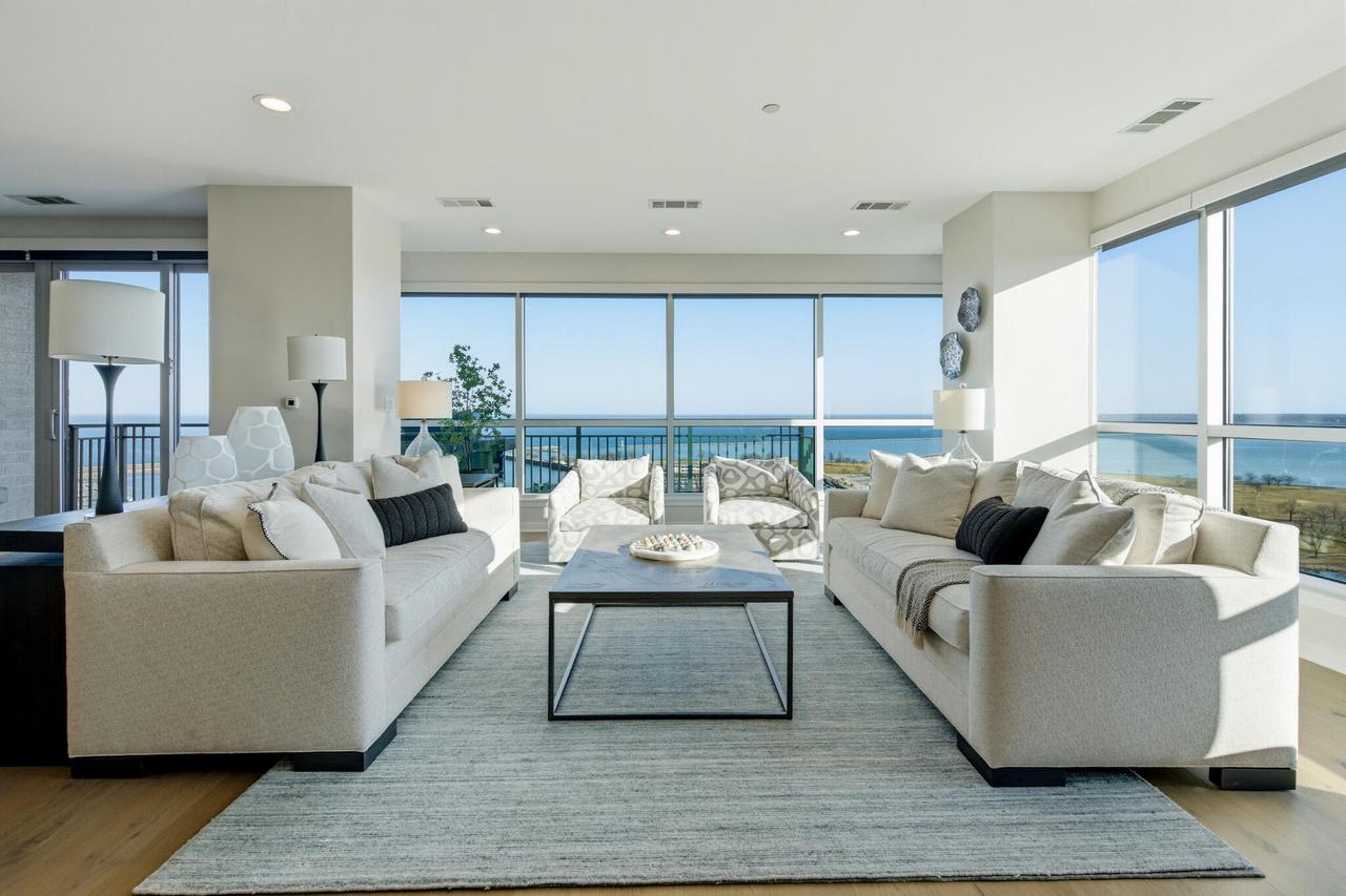 1522 N Prospect Ave #1401/1406, Milwaukee, WI 53202